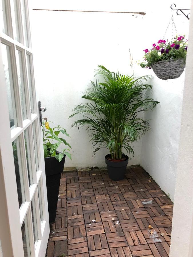 Charming Cottage & Garden - Central Brighton! Экстерьер фото